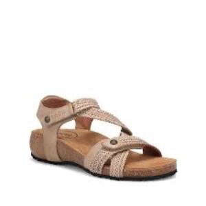 Taos Footwear Trulie Sandals Woven Leather Stone‎ Color Suede Footbed  Sz 8-8.5